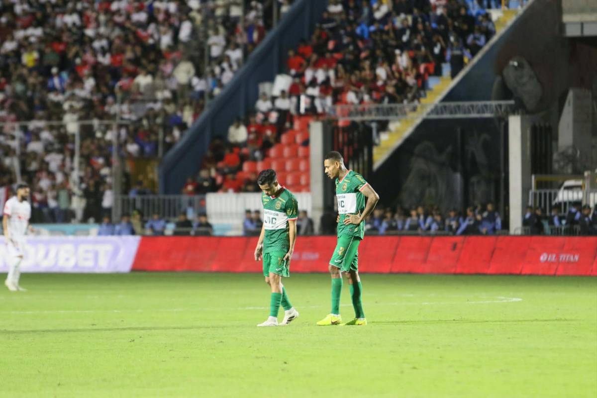 Pelea entre jugadores, insólita interrupción, gol de Puskas y Olimpia celebra título ante Marathón