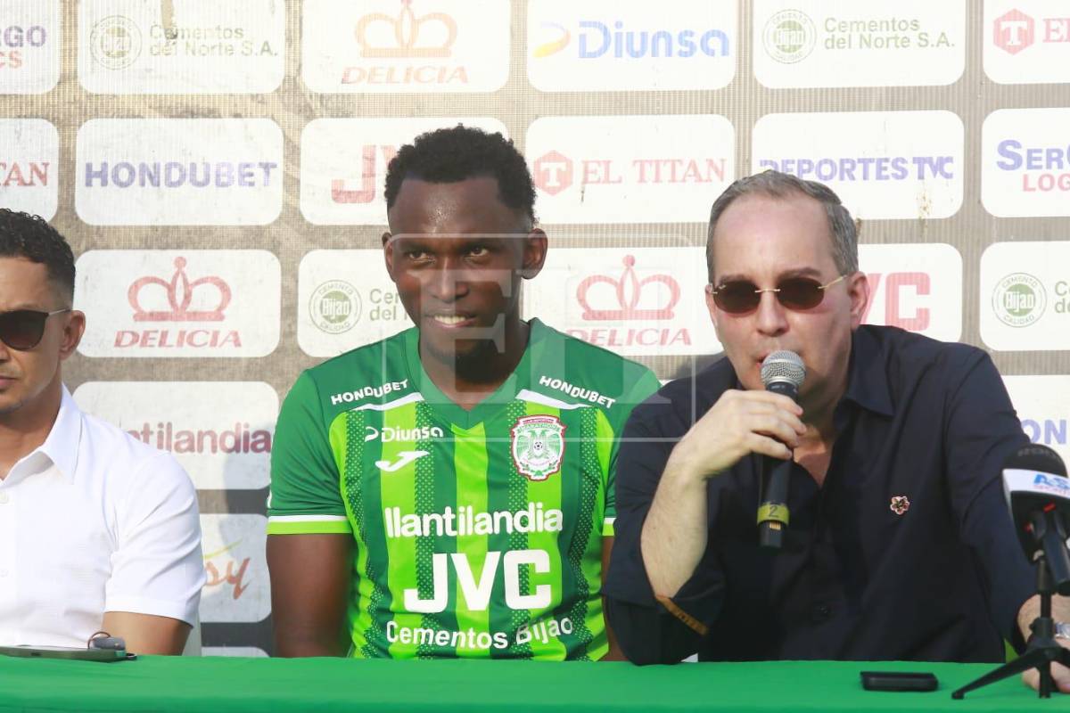 Alberth Elis es presentado como nuevo jugador del Marathón tras su paso por Portugal