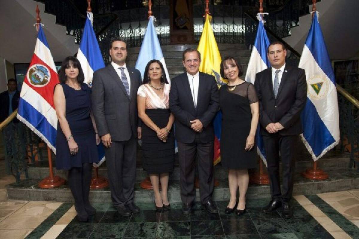 Honduras participa en 'Jornadas Culturales Ecuador y Centroamérica: Lazos de Hermandad”