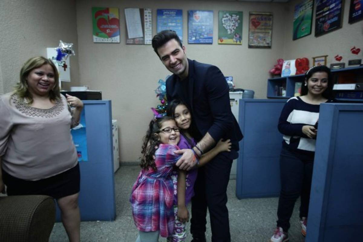 Jencarlos Canela, un galán y artista de noble corazón