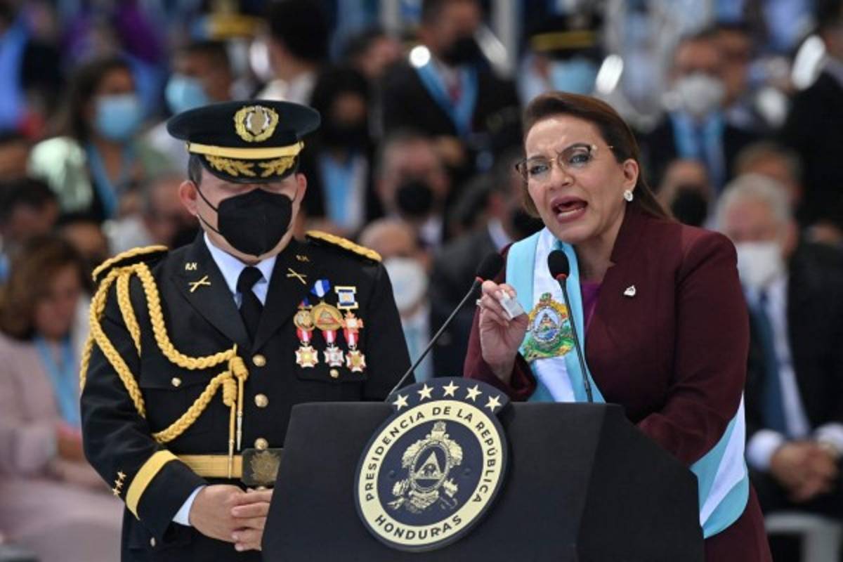 Las imágenes más emotivas de Xiomara Castro como la nueva presidenta de Honduras
