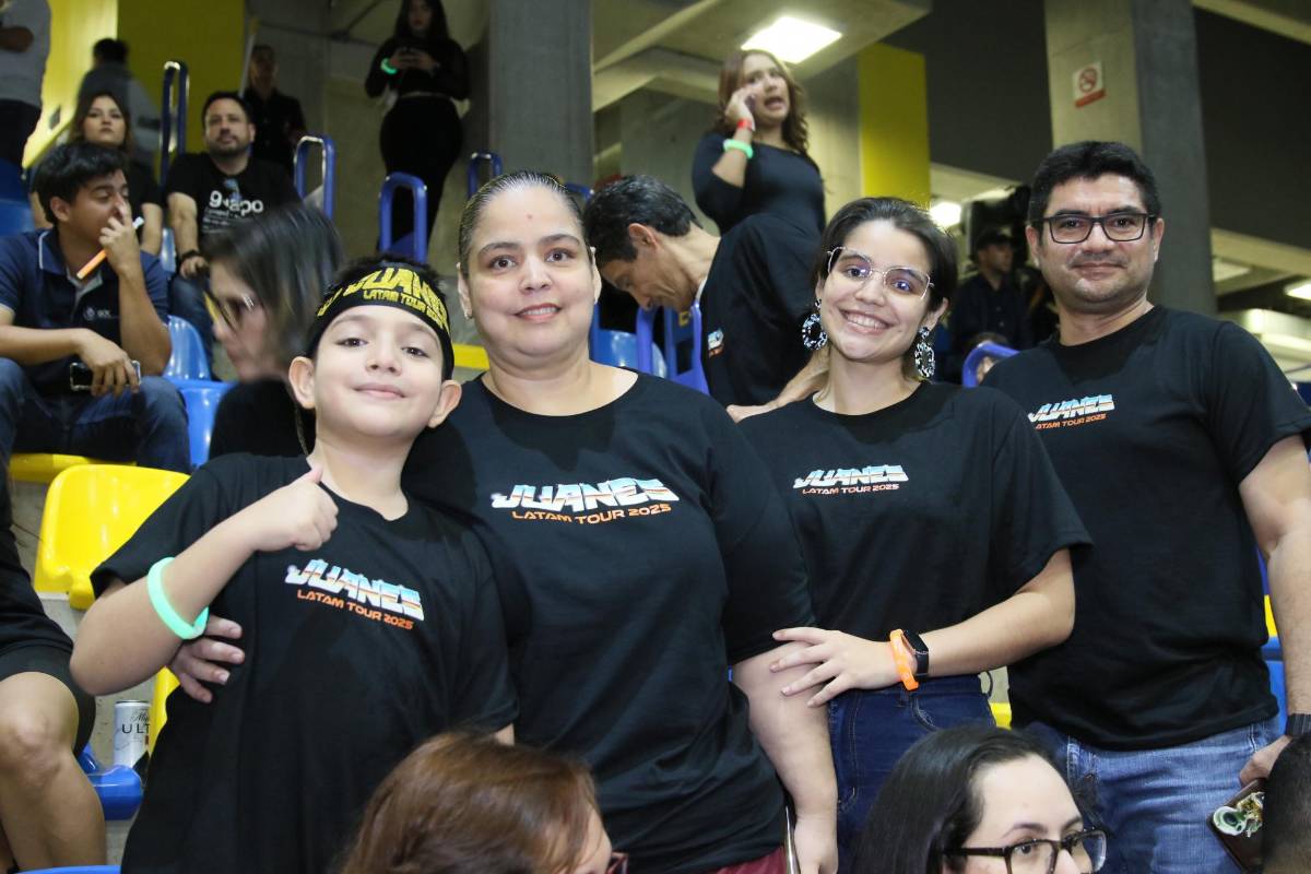 El público hondureño se rindió ante Juanes: Las mejores fotos de los fans en Tegucigalpa