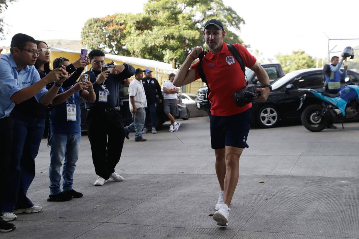 Victoria no se presentó, periodista enamoró y Olimpia en hecho nunca ante visto en Liga Nacional