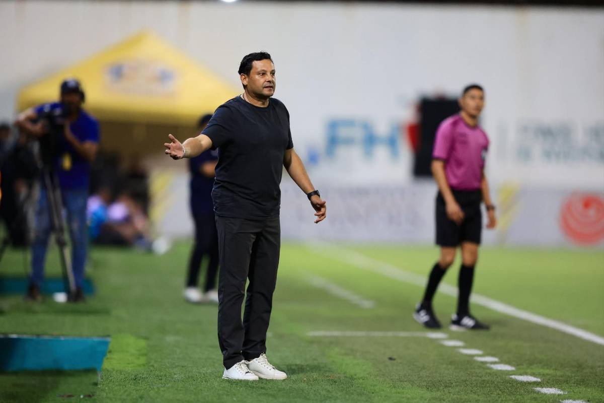 Bellas chicas cautivaron, jugador salió herido y la bronca de Real España en el Morazán