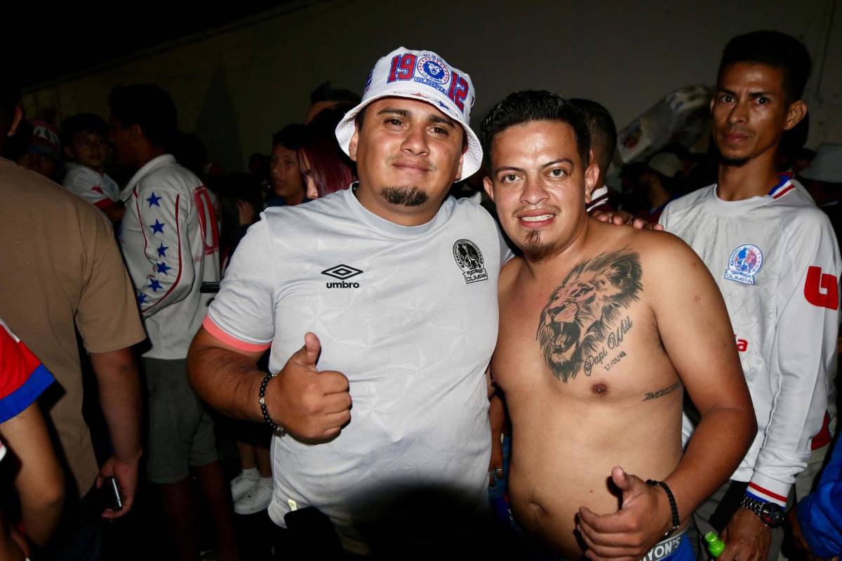 Lindas chicas, show de La Ultra Fiel y ambientazo previo al Olimpia-Firpo en Copa Centroamericana