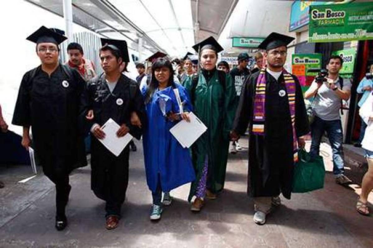 Este sería un giro radical de Trump sobre el estatus de los dreamers, jóvenes que fueron llevados a Estados Unidos siendo niños y se acoplaron al sistema americano.