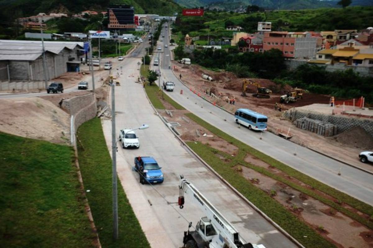 Honduras: Cerrado paso vehicular de 6:00 AM a 11:00 AM