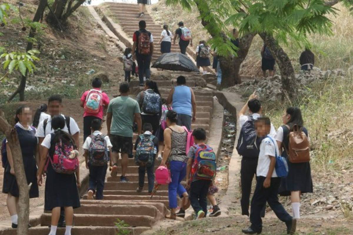 Entre tres y cinco asaltos diarios se reportan en la 21 de Octubre