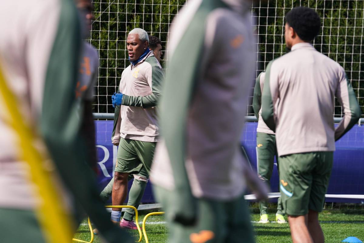 ¡Dos bajas! El 11 titular de Honduras para amistoso ante Perú en España