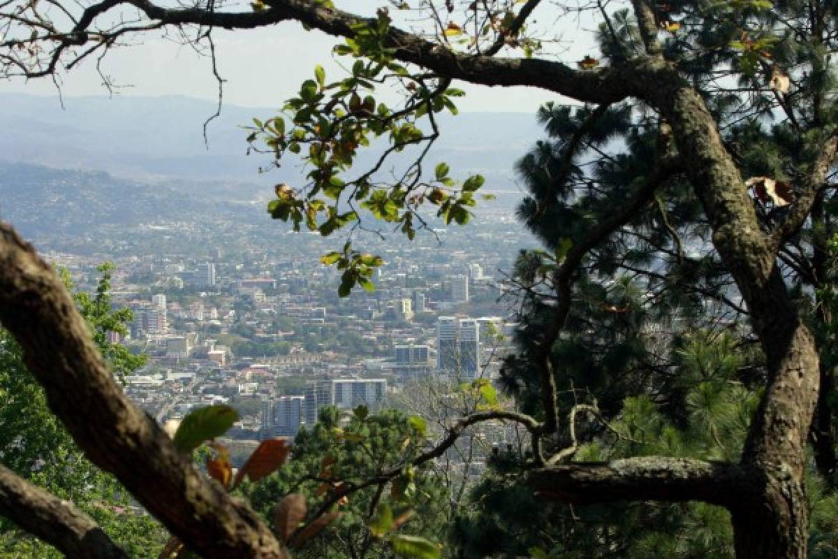 La capital ofrece a los veraneantes turismo ecológico y de aventura