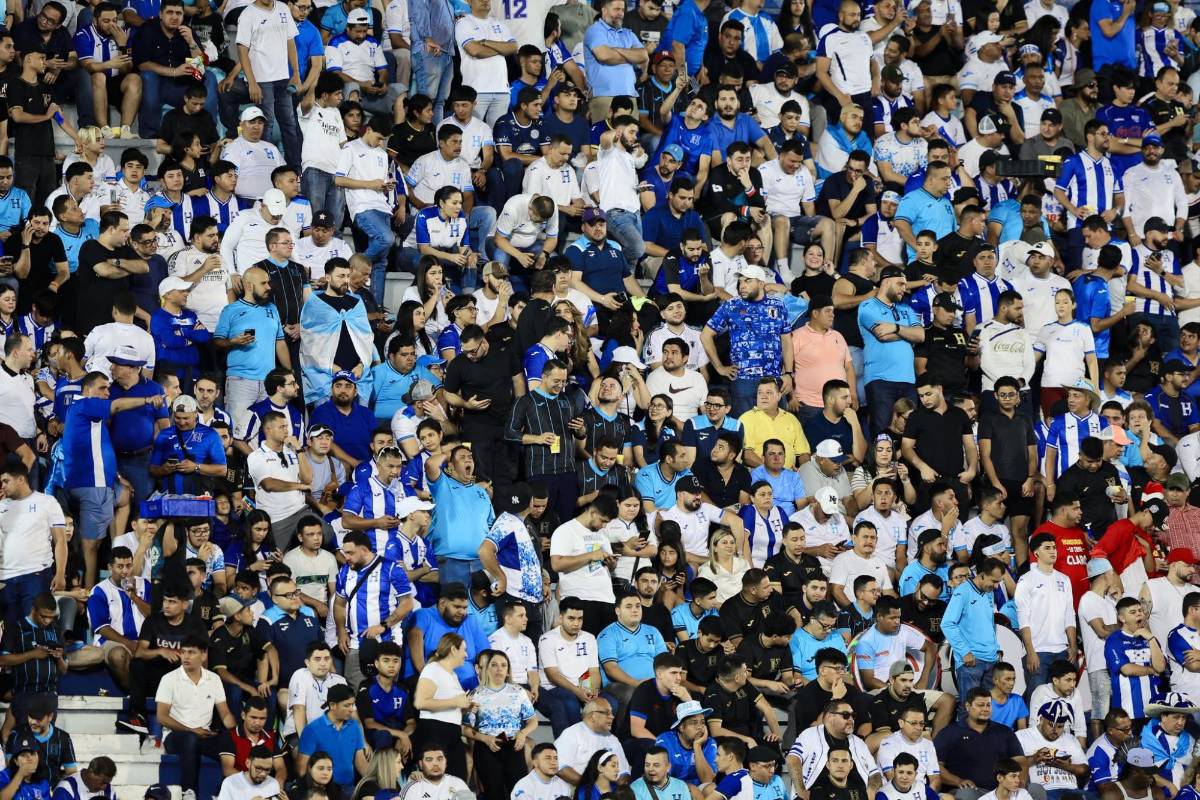 Supremo y Keylor Navas se roban el show: Ambiente previo al Honduras vs Costa Rica