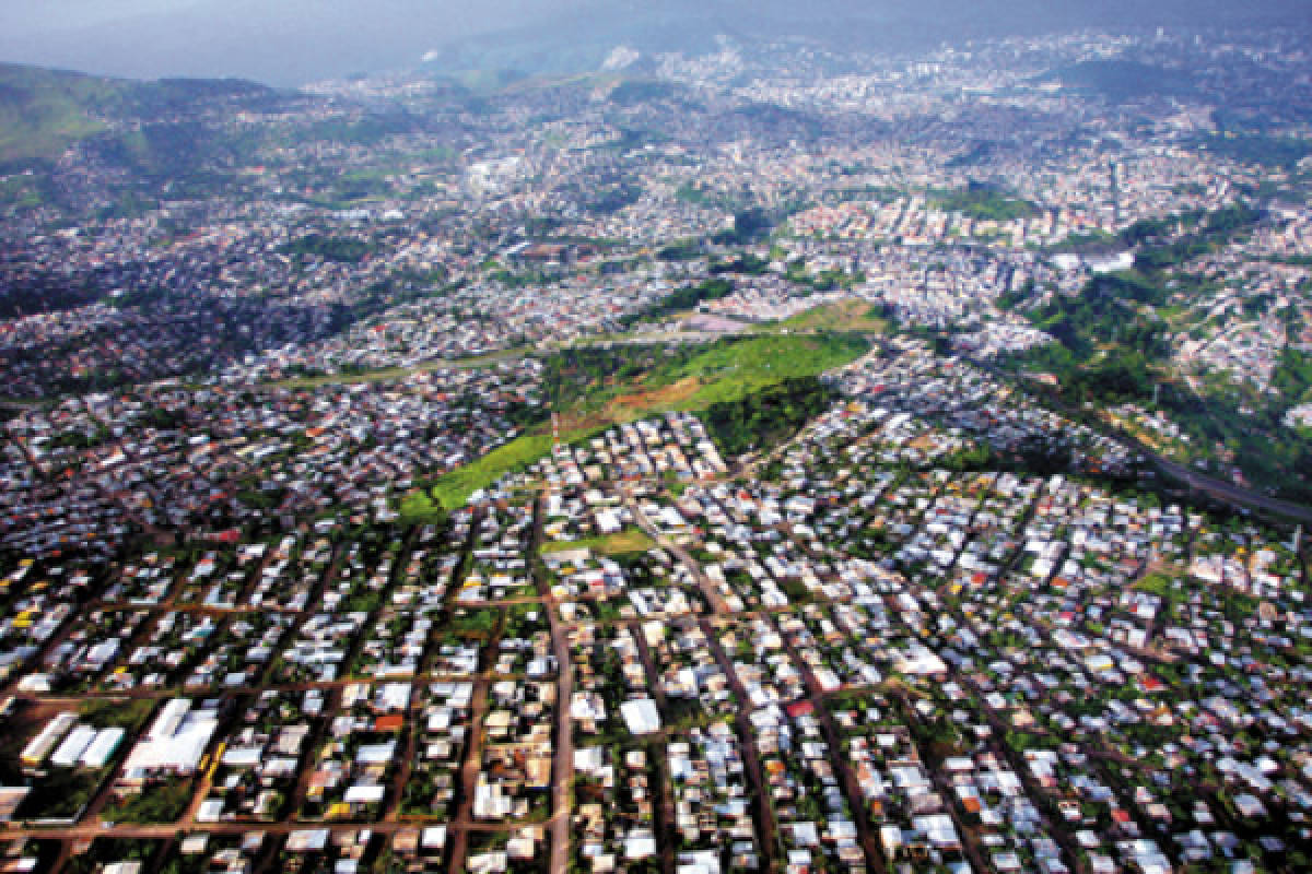 Tegucigalpa vista desde 2,800 pies de altura