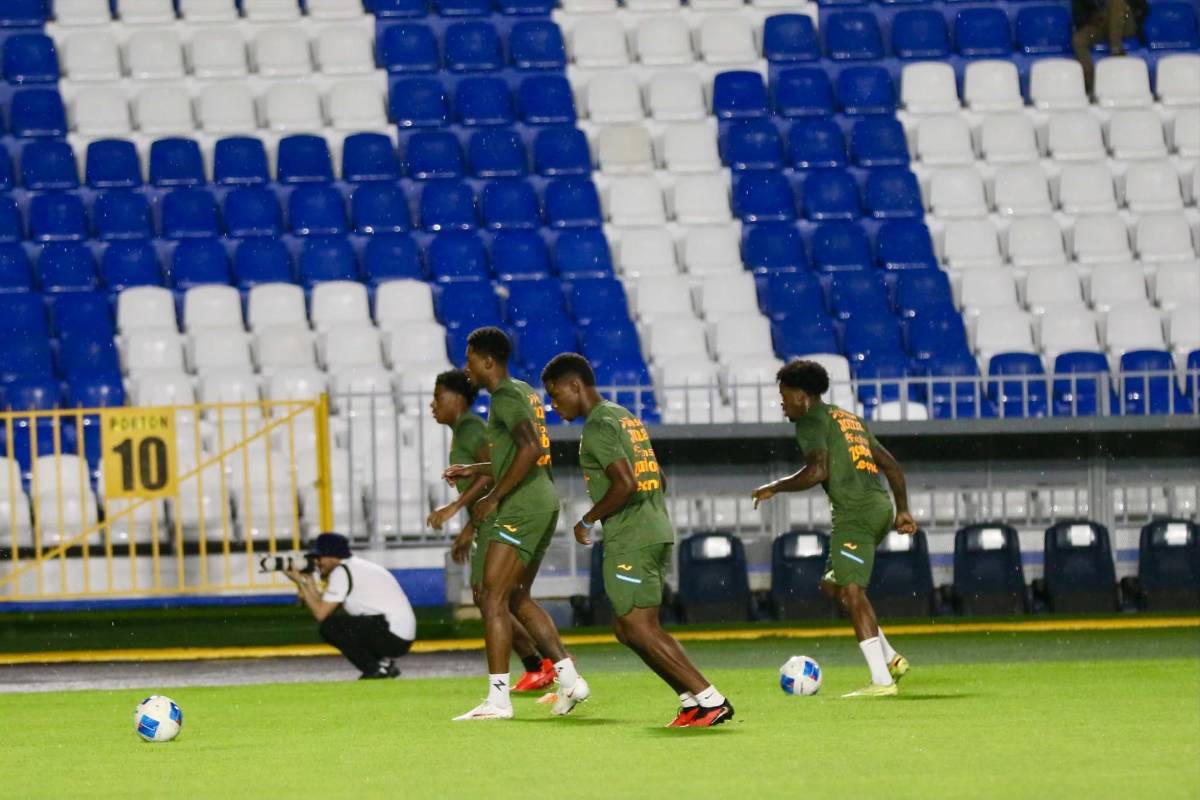 Entreno de Honduras: José Molina toma decisión con grupo de jugadores y Denil Maldonado preocupa