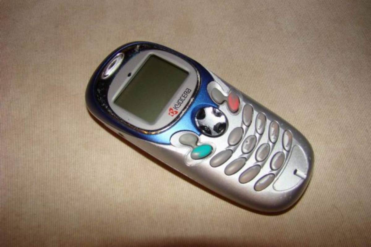 Así ha evolucionado a través de los años el diseño de los celulares