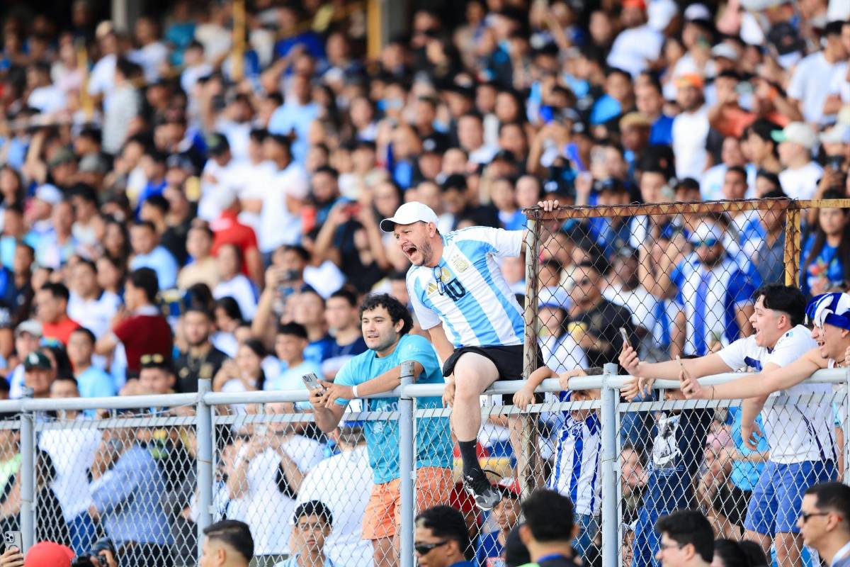 Jugadores se van a los golpes, inesperado héroe y Supremo celebró con Milagro Flores en partido de tiktokers