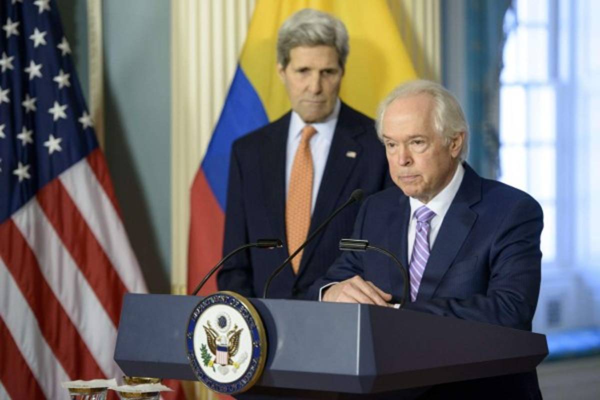 EE UU designa enviado a diálogo FARC