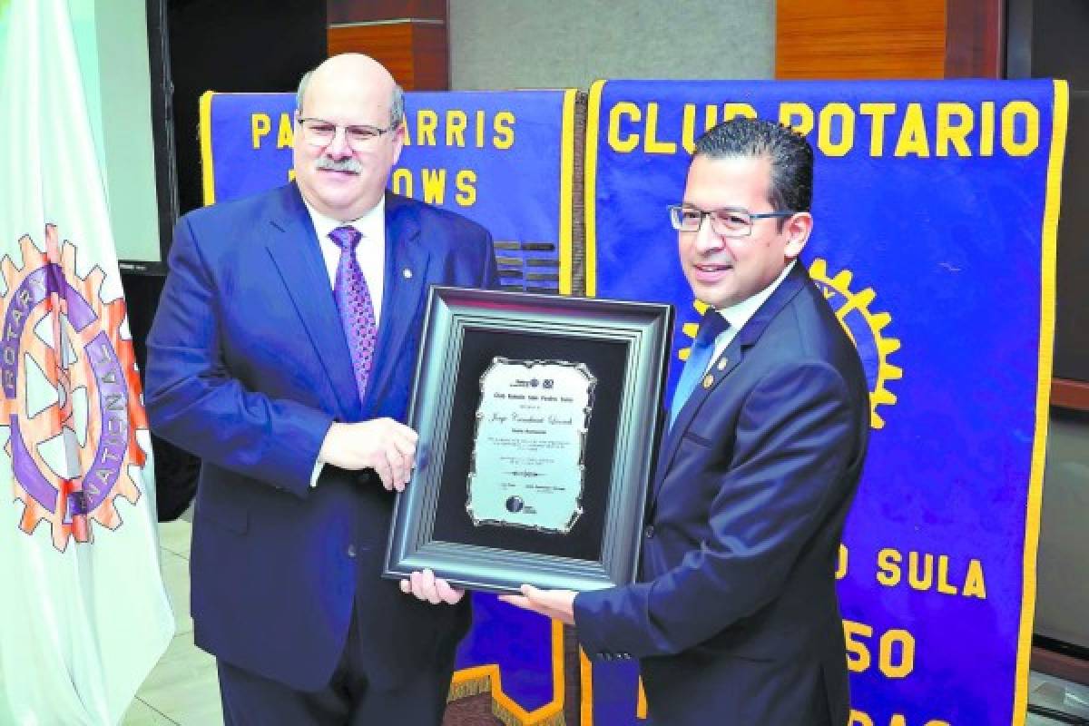 Club Rotario otorga galardón a Jorge Canahuati y Diego Pulido