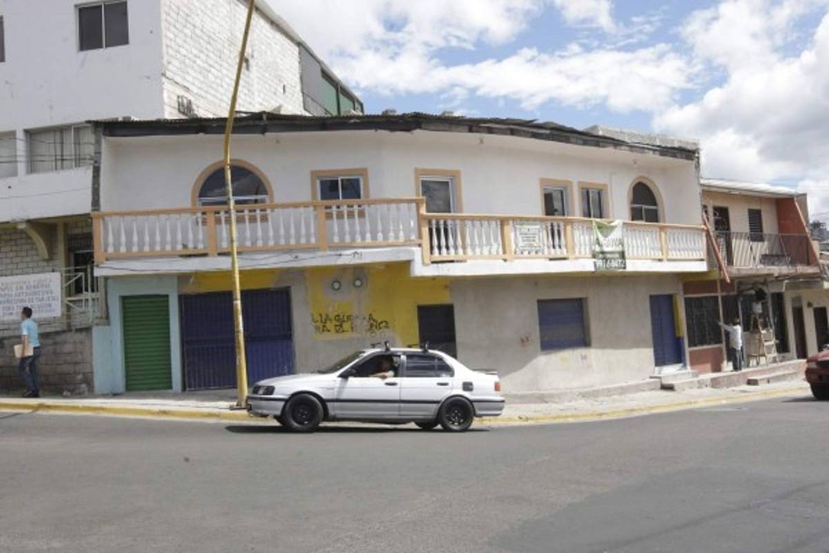 En 2014, 5,572 empresas abrieron y unas 1,000 cerraron