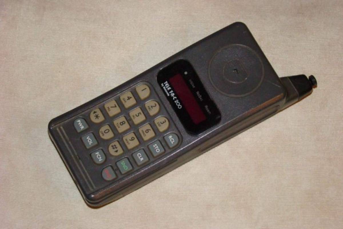 Así ha evolucionado a través de los años el diseño de los celulares