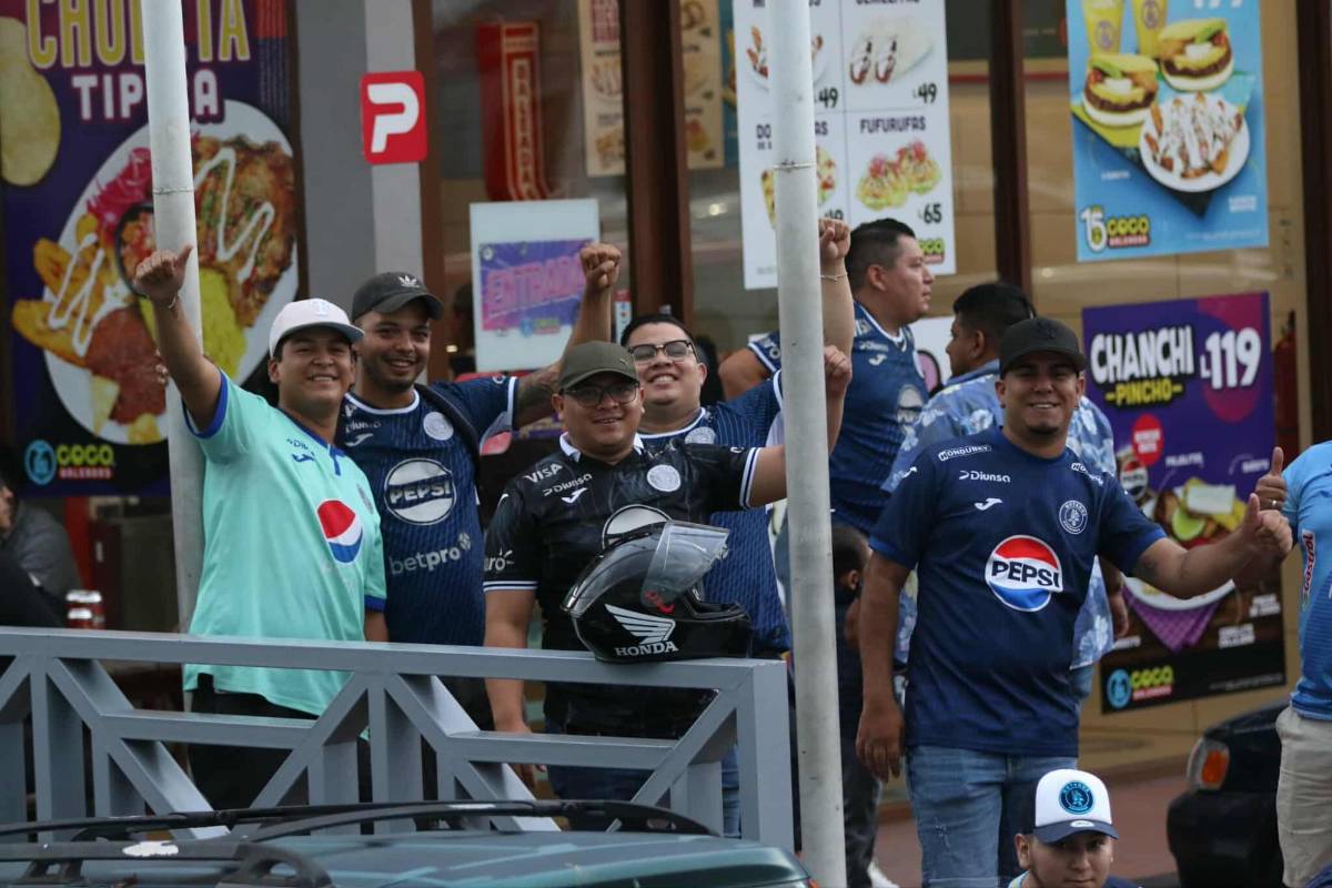 Infiltrados, fiesta de la revo y ambientazo en el Nacional previo al Motagua vs Alajuelense