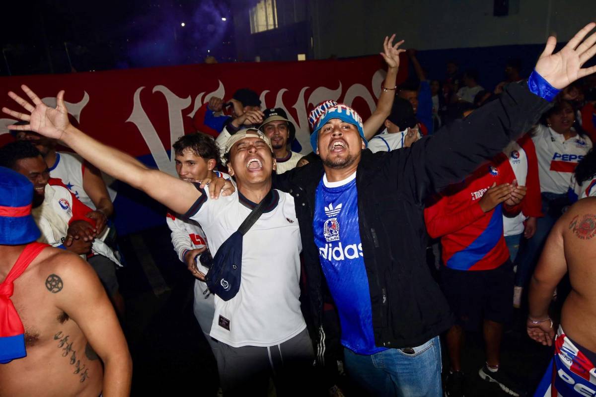 Lindas chicas, show de La Ultra Fiel y ambientazo previo al Olimpia-Firpo en Copa Centroamericana