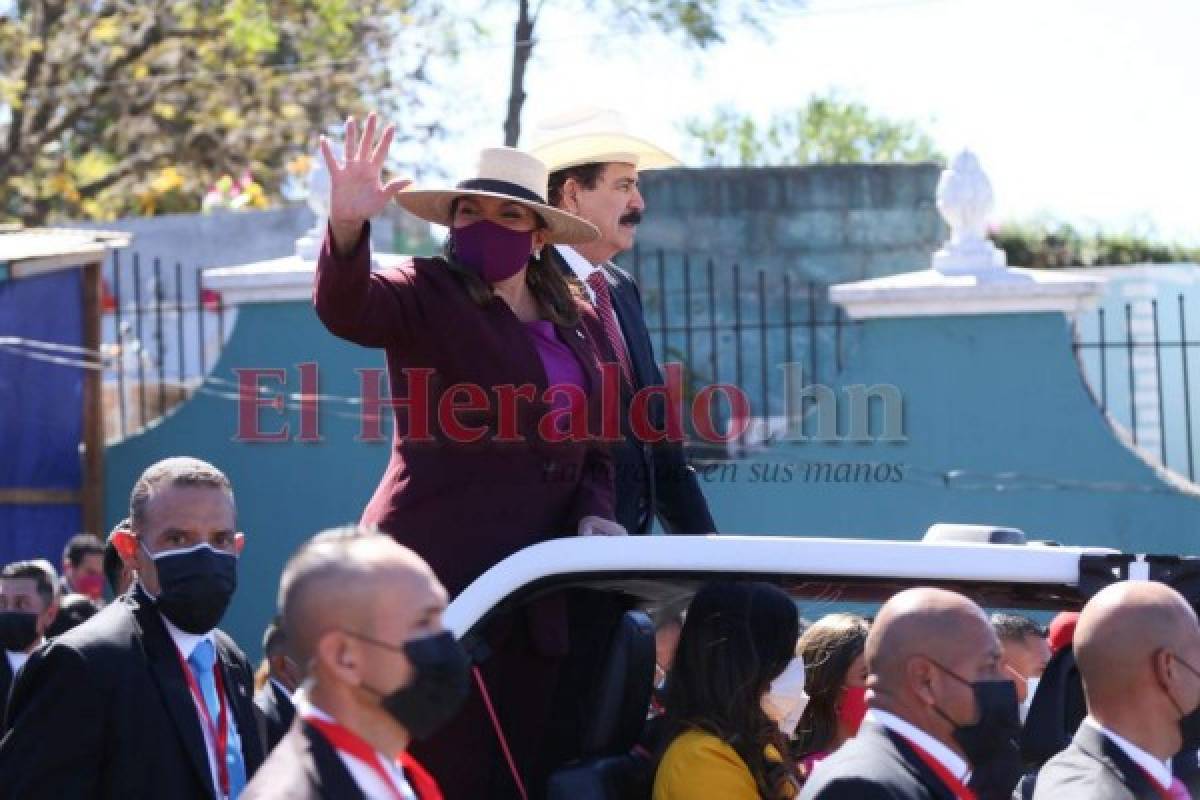 Las imágenes del recorrido de Xiomara Castro hacia el Estadio Nacional