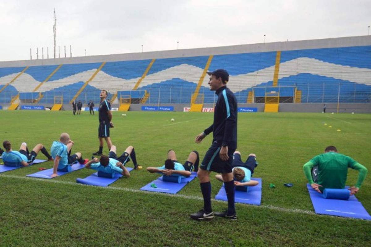 Australia y Honduras jugarán por el boleto a Rusia-2018 en una ciudad blindada 