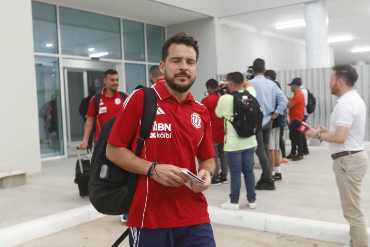 Llegada de Costa Rica a San Pedro Sula para partido eliminatorio ante Honduras