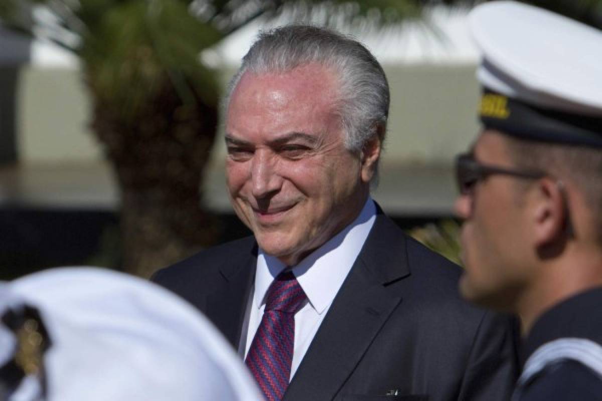 Corte brasileña avala que Michel Temer siga en la presidencia tras escándalo