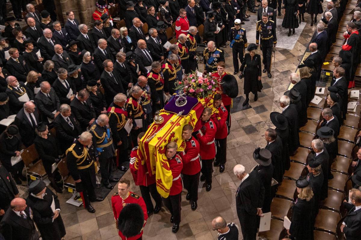 En Vivo: El “funeral del siglo”, Reino Unido y el mundo despiden a Isabel II