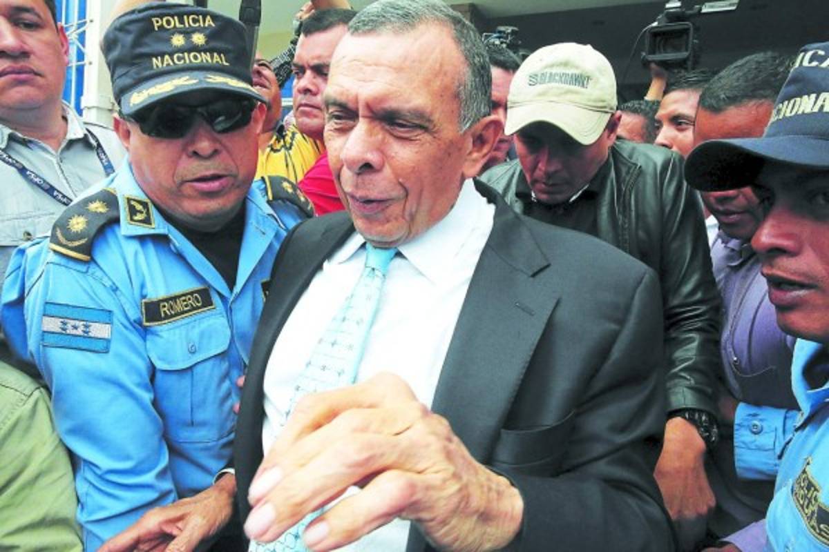 Audiencia de ex primera dama de Honduras, Rosa Elena de Lobo, seguirá este sábado