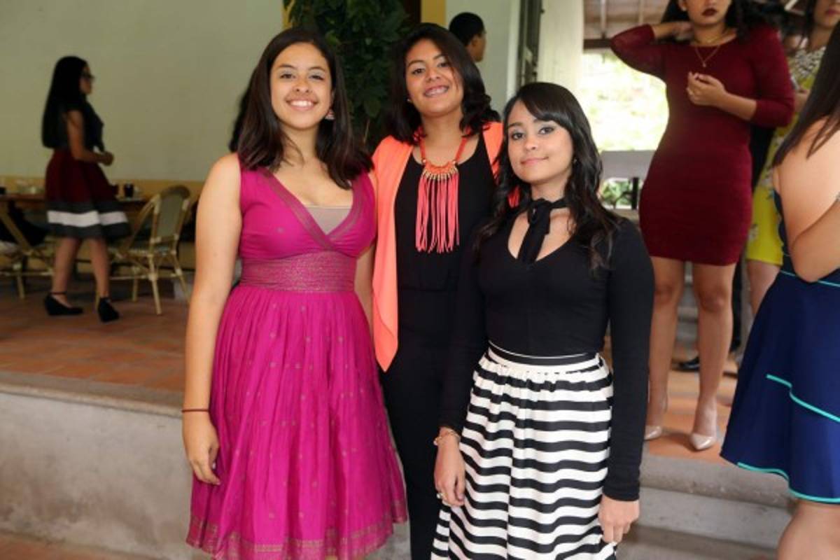 Emotivo encuentro entre seniors de la Nashville School