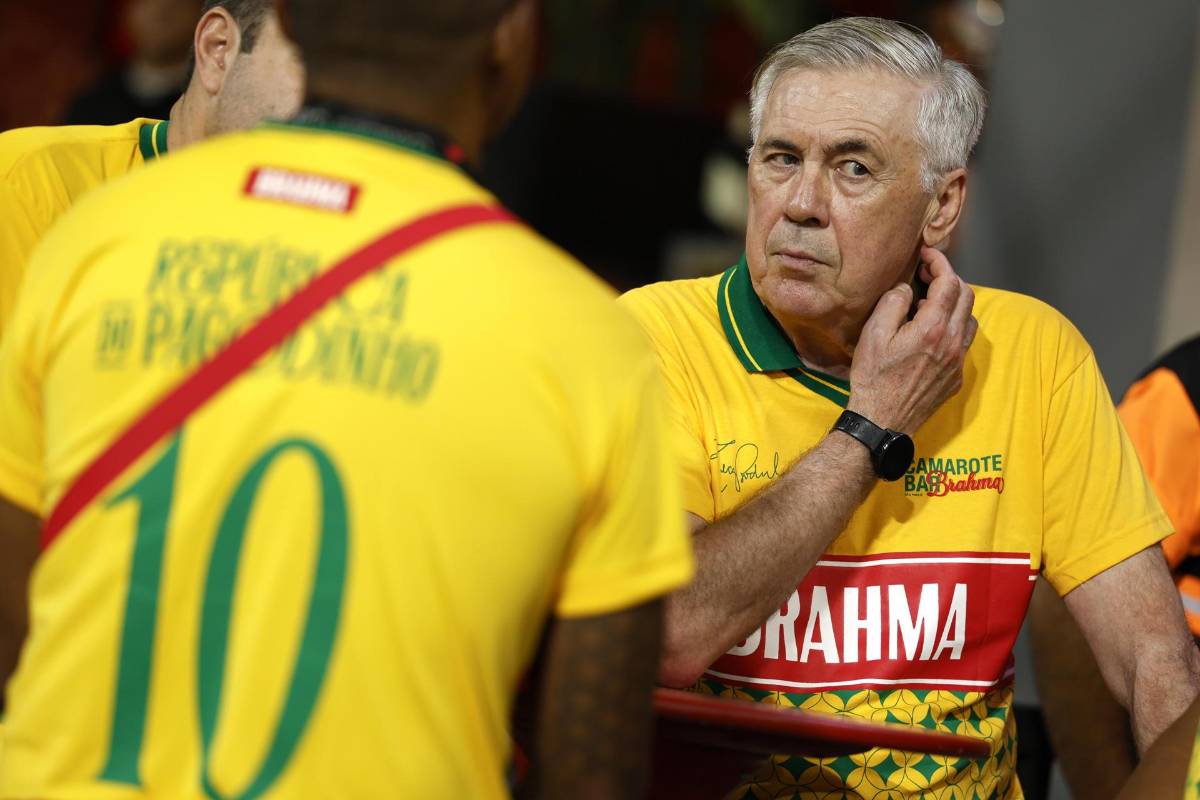 Ancelotti sorprende: El Vini que viene a Brasil es muy distinto al del Real Madrid