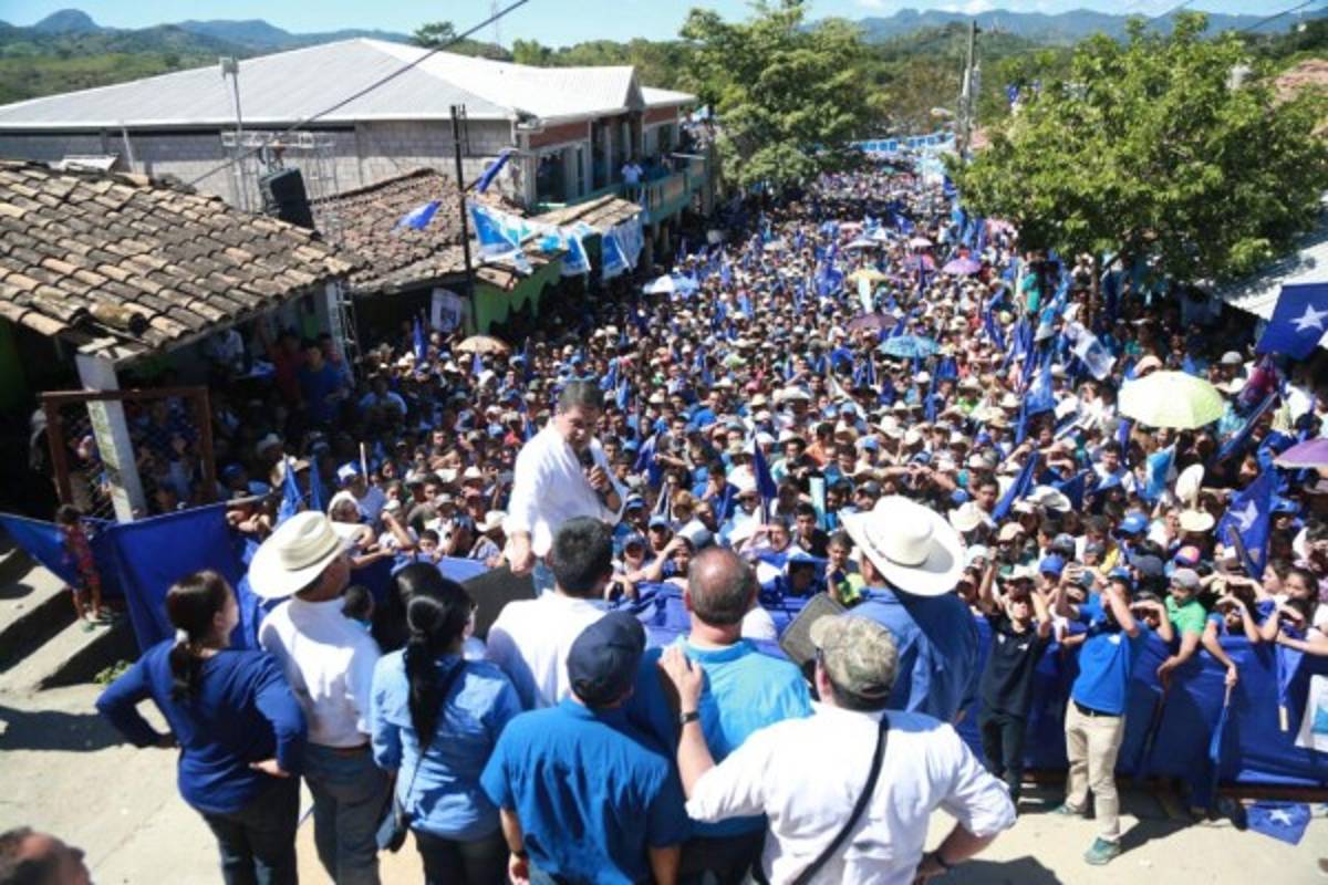 Con masivas concentraciones candidatos presidenciales realizaron cierre de campaña previo a silencio electoral