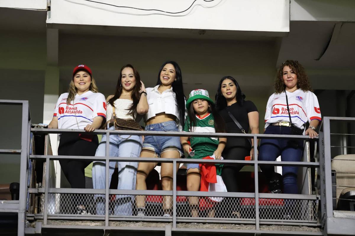 Filas interminables, leyenda del Olimpia sorprende y Marathón no estará solo en la final de Liga Nacional