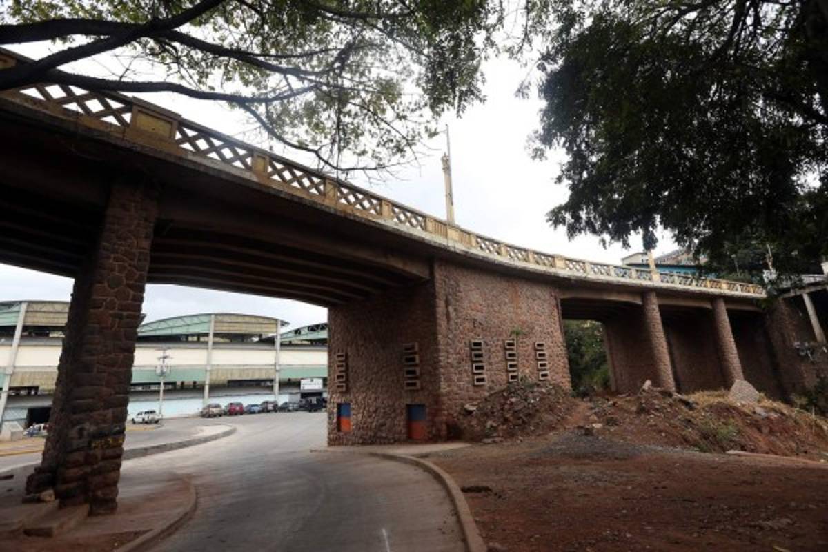 Puentes históricos capitalinos serán rescatados por el IHAH y la Alcaldía