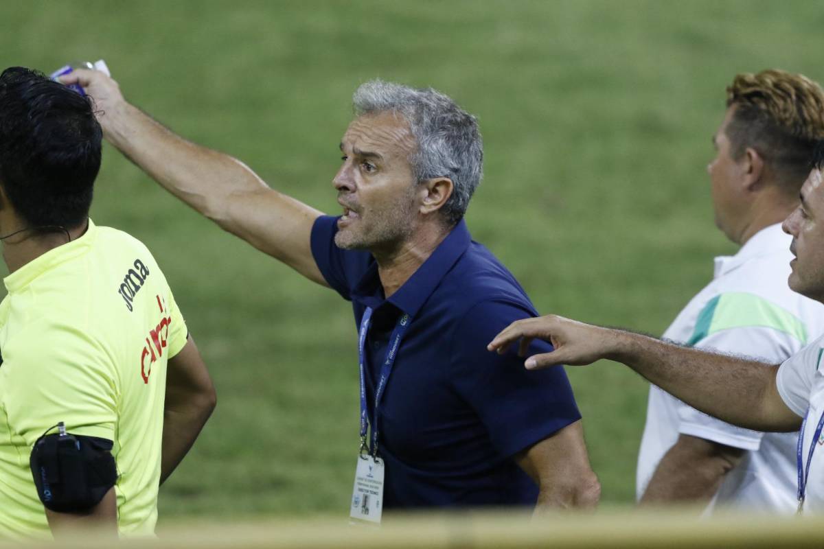 Motagua sufrió ante Marathón, modelo se robó el show y uno de los indisciplinados en el Morazán