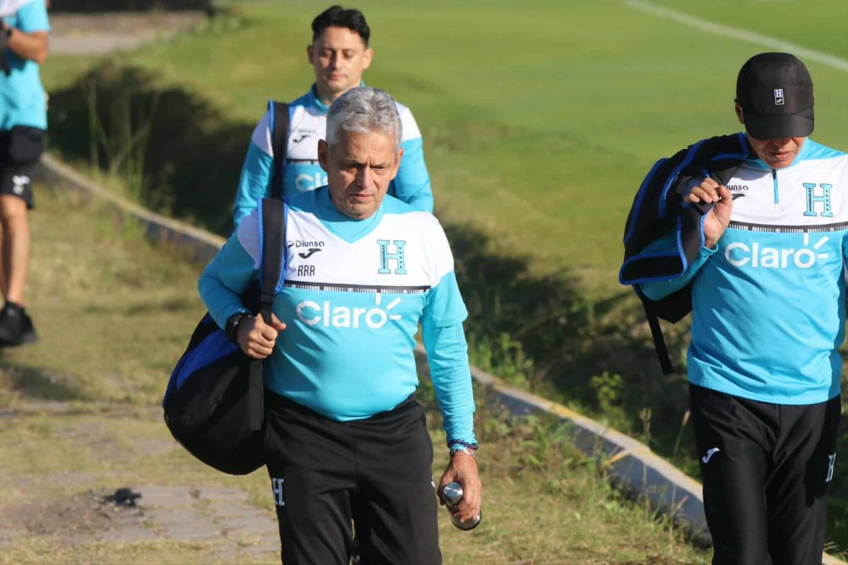 Recibimiento a Yio y jugador es baja: Así fue el entreno de la Selección de Honduras
