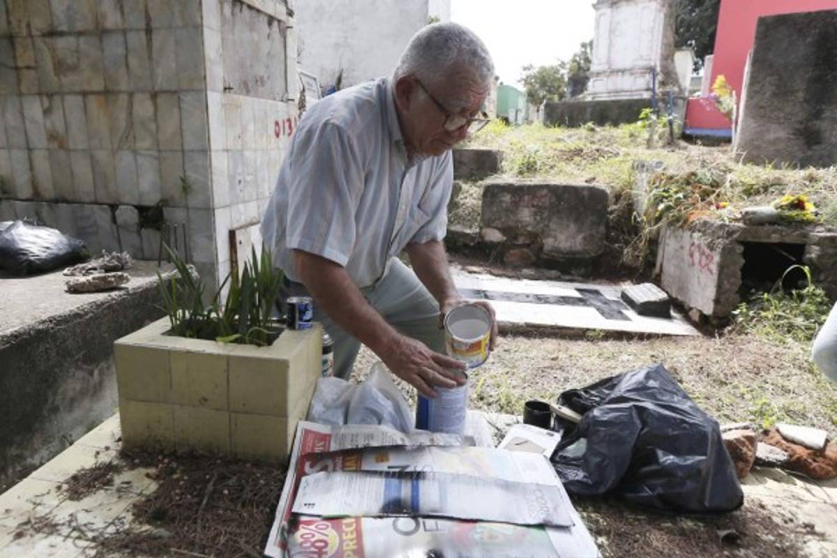 Historias de amor y ternura que comparten los capitalinos en el Día de los Muertos