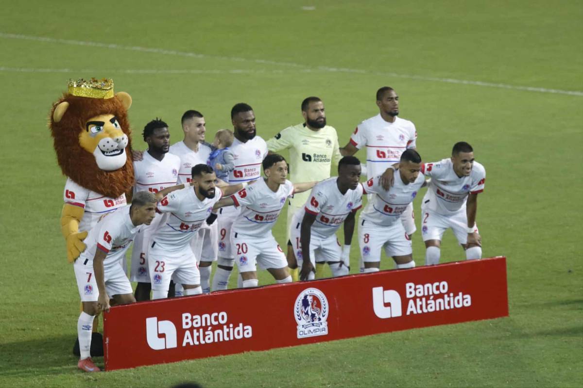 Show de la Ultra, lindas chicas, figura se lesiona y alegría por remontada de Olimpia en el Morazán