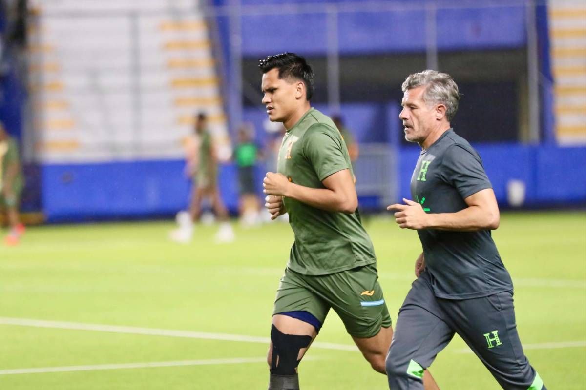 Entreno de Honduras: José Molina toma decisión con grupo de jugadores y Denil Maldonado preocupa
