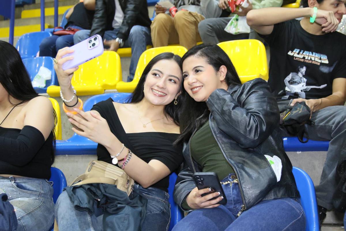 El público hondureño se rindió ante Juanes: Las mejores fotos de los fans en Tegucigalpa