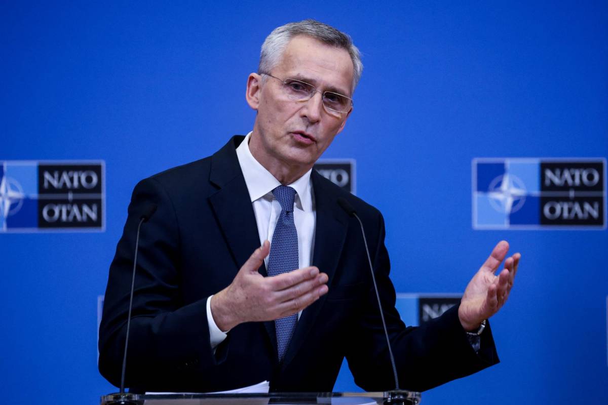 Puesta en alerta de fuerza nuclear rusa es “irresponsable”, dice jefe de la OTAN