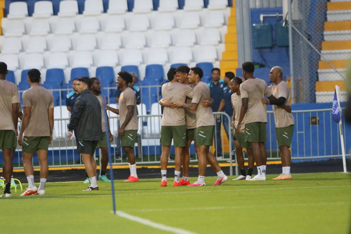 Juegos, risas, tristeza y la visita en último entreno de Honduras previo a partido ante Surinam
