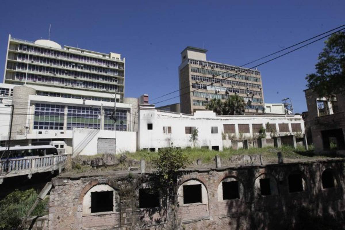 Honduras: En el olvido monumentos y edificaciones históricas de la capital