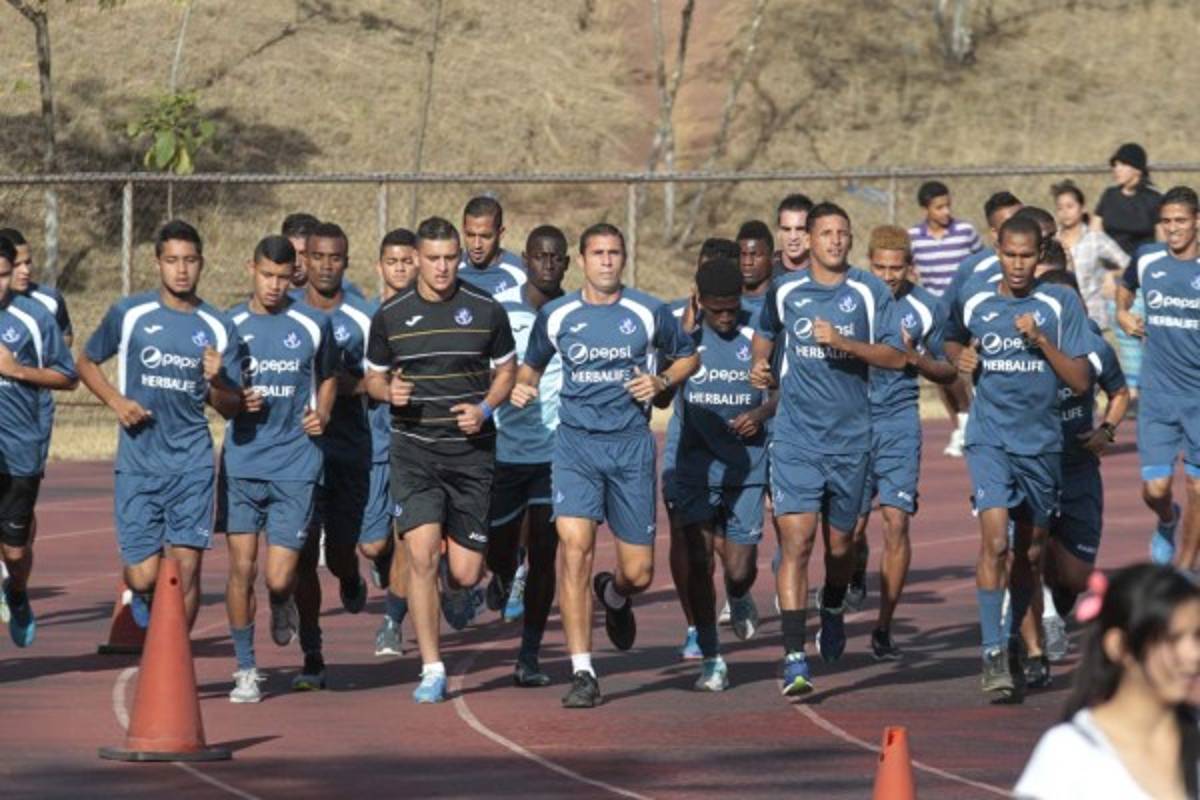 Richard Peralta ya sudó la camisa de Motagua