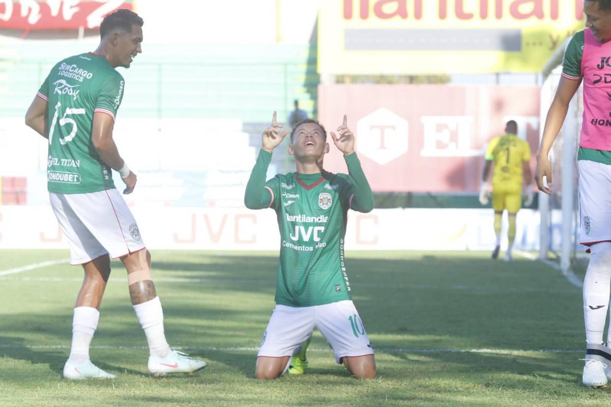 Regreso de “Chelito”, pelea de Anangonó y las bellas chicas en el estadio Yankel Rosenthal