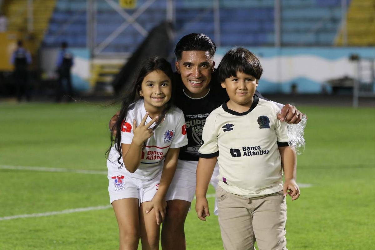 Olimpia liquidó a Motagua: Así fue la celebración del león tras ganar la Supercopa de Honduras