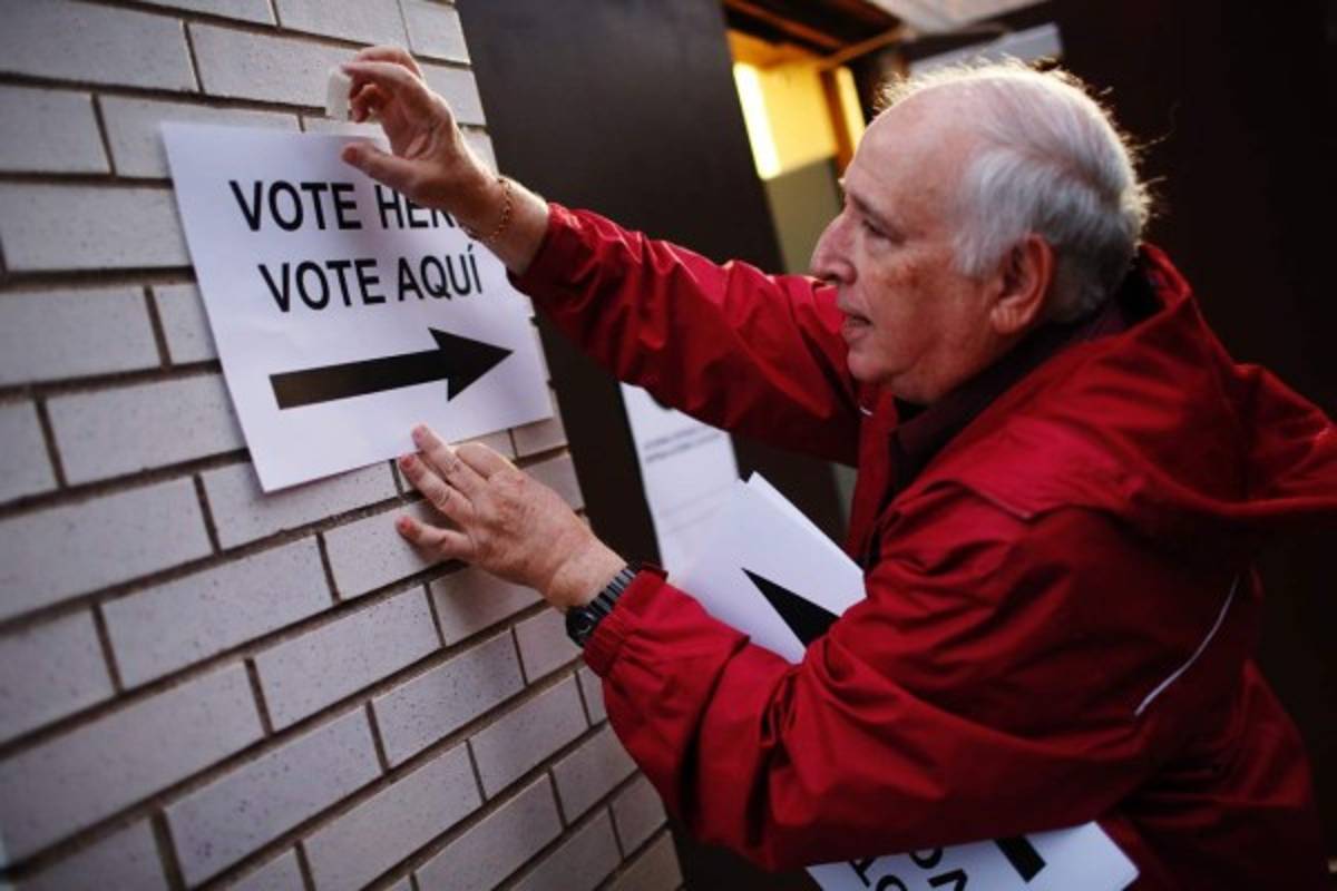 Nueva York vota en primarias clave con Clinton y Trump como favoritos