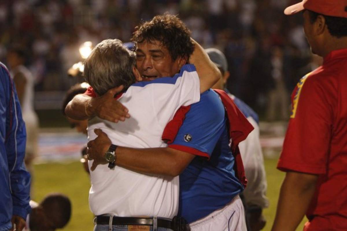 Los técnicos que más títulos han ganado en Honduras